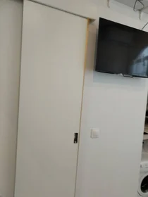 Private room at Cannes, 06400, image 27 of 37