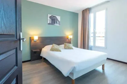 Chambre privée en résidence à Nîmes, 30000, image 8 de 13