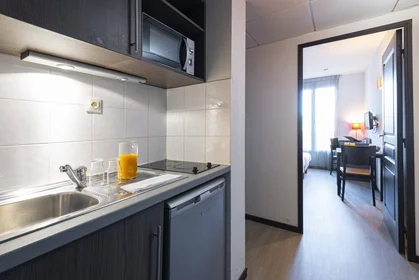 Chambre privée en résidence à Nîmes, 30000, image 10 de 13