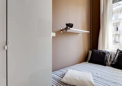 Stanza privata in Via Annibale Caretta, immagine 1 di 10