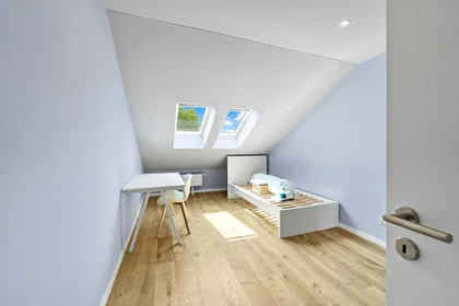 Quarto privado em Sandgrubenweg, 81737 München-Ramersdorf-Perlach, Germany, imagem 2 de 15