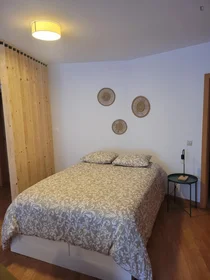 Studio à R. do Almte. Cândido dos Reis, image 9 de 16