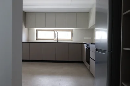 Entire apartment at Aitolon 8, image 8 of 31