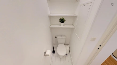 Quarto privado em Rue du Bourbonnais, imagem 12 de 15