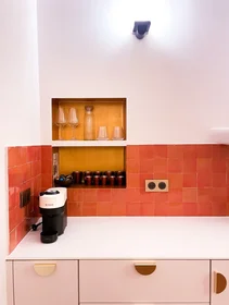 Entire apartment at Rue du Jésus 6, image 6 of 21