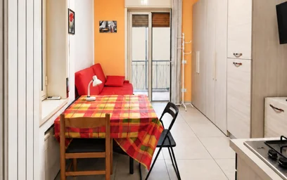 Stüdyo daire konumu Via San Sofia, 9 18 görüntüsü