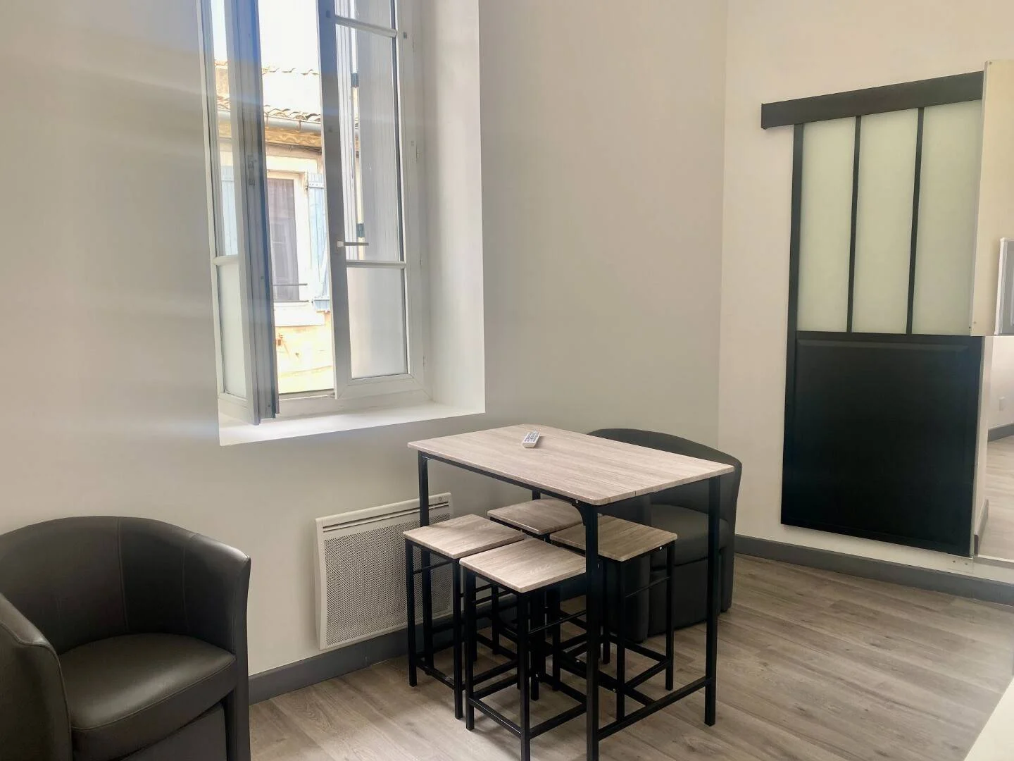 Habitación para estudiantes en  con modernas comodidades