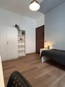 Özel oda konumu Via Mantova, , 3 10 görüntüsü