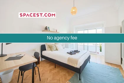 Stanza privata in Av. de Berna 35, 1050-181 Lisboa, Portugal, immagine 1 di 20