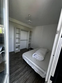 Quarto privado em Saint-martin-d'hères, 38400, imagem 1 de 4