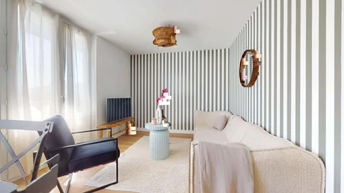 Stanza privata in 52 Cr Edouard Vaillant, 33300 Bordeaux, France, immagine 9 di 17