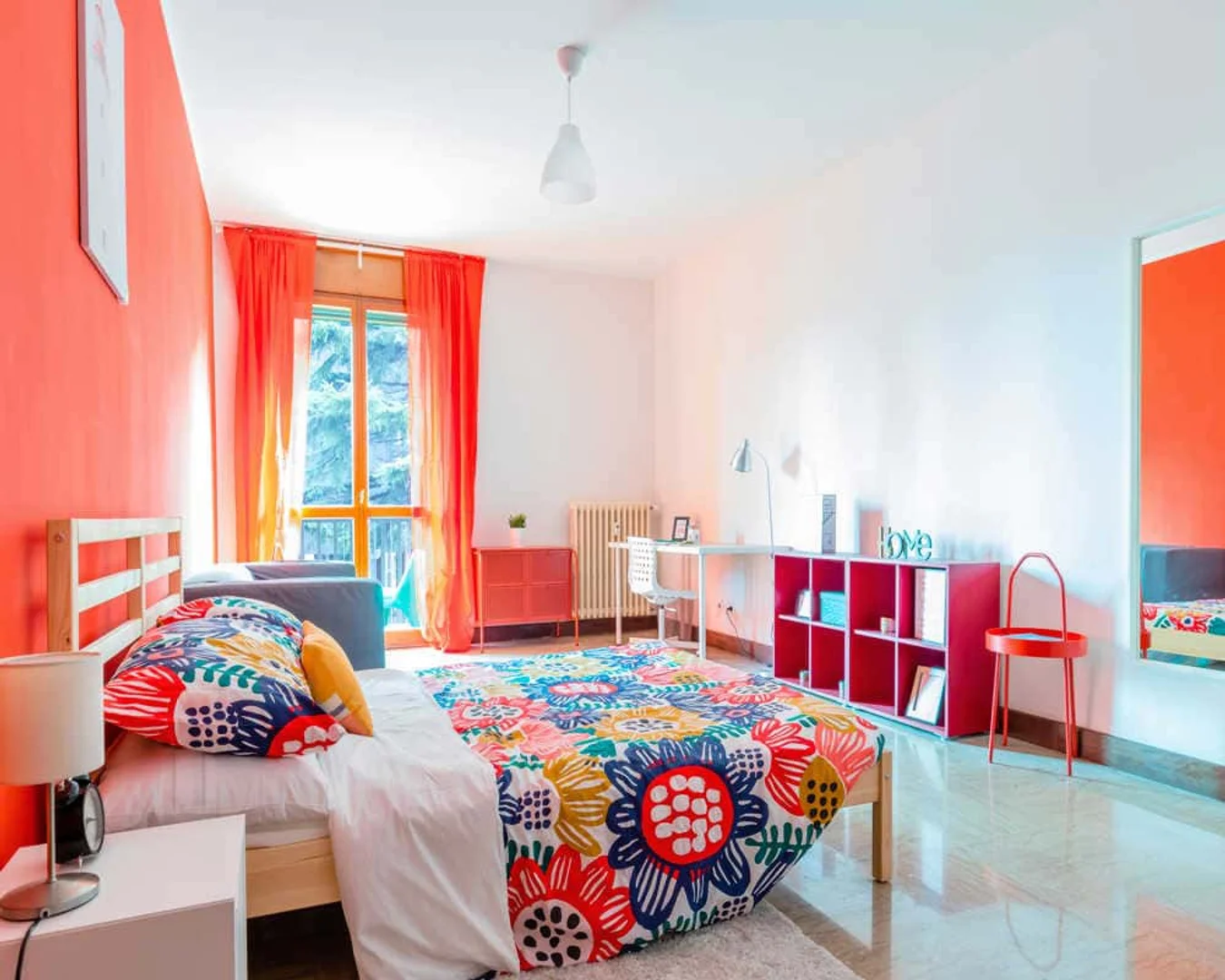Quarto amigo do estudante em  com comodidades modernas