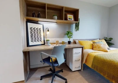 Habitación privada en 240 Bath St, Glasgow G2 4JW, United Kingdom, imagen 38 de 48