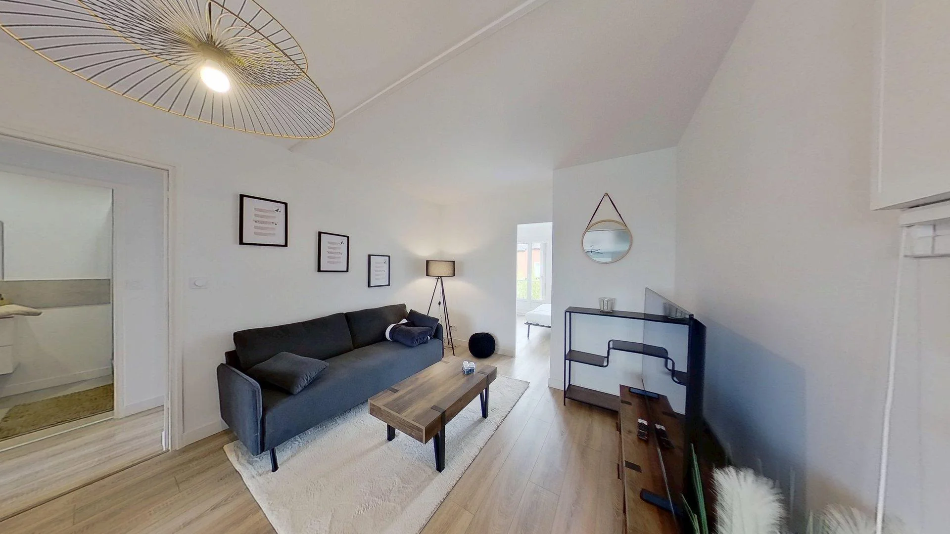 Habitación acogedora para estudiantes disponible en 