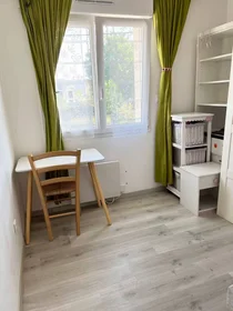 Quarto privado em Reims, 51100, imagem 1 de 10