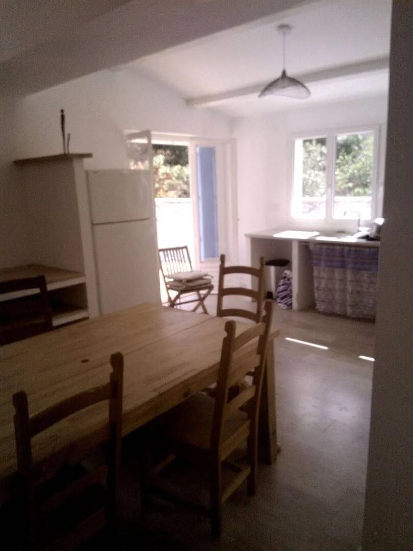 Chambre d'étudiant confortable et spacieuse dans 