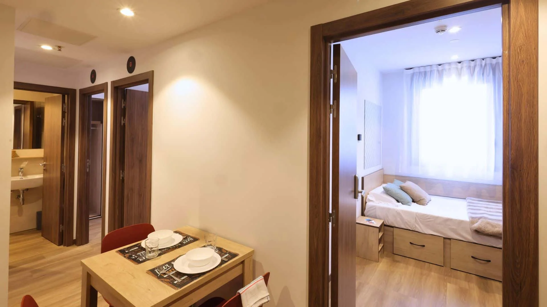 Quarto amigo do estudante em  com comodidades modernas