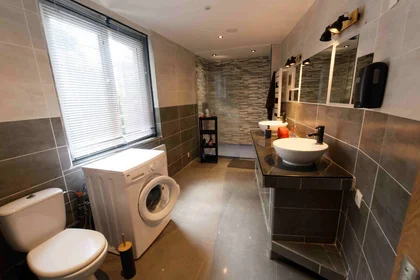 Private room at Roubaix, 59100, image 9 of 25