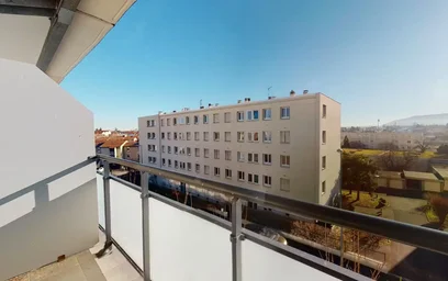 Entire apartment at Rue Daguerre, Saint-Jacques, image 2 of 10