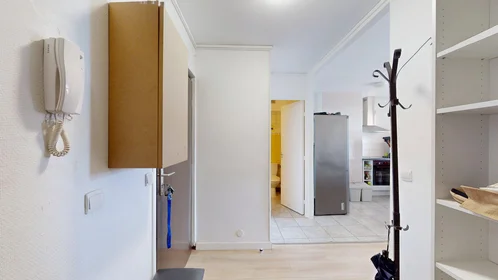 Privatzimmer in der 9 Rue Alphonse Laveran, bild 42 von 46
