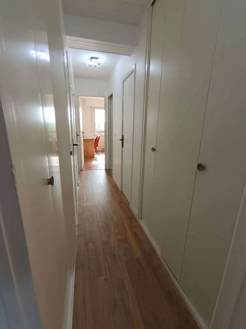  bölgesinde konforlu ve ferah öğrenci odası