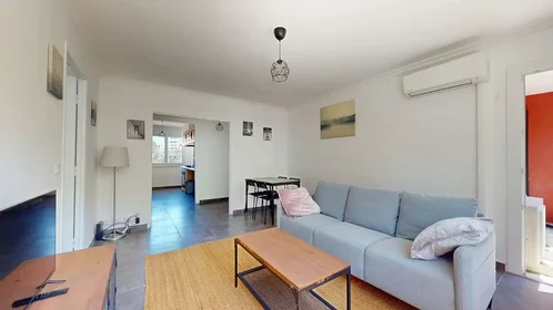Özel oda konumu Rue Guillaume d'Autignac, Lemasson, 1 10 görüntüsü