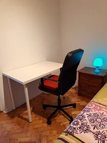 Stanza privata in Rua Barão Monte Pedral 7, immagine 6 di 26