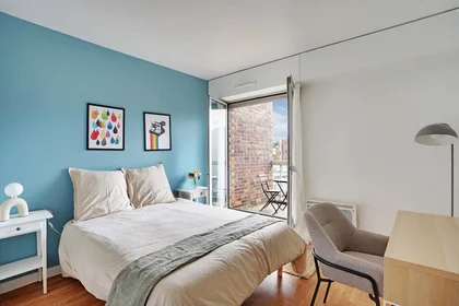 Özel oda konumu 6 Rue du Dr Lombard, 92130 Issy-les-Moulineaux, France, 3 4 görüntüsü