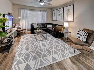 Appartamento intero in residence in 710 SW Depot Ave, Gainesville, FL 32601, USA , immagine 22 di 24
