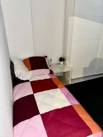 Stanza condivisa in Münsingerstraße, Spandau, immagine 1 di 10