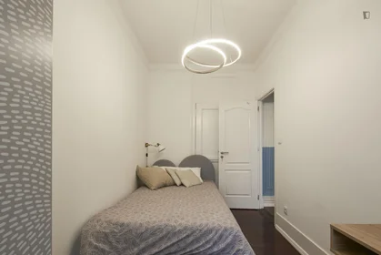 Habitación privada en R.Gomes Freire, imagen 2 de 20
