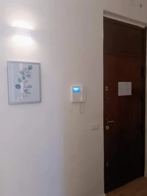 Habitación privada en Via Giuseppe Patricolo, imagen 18 de 23