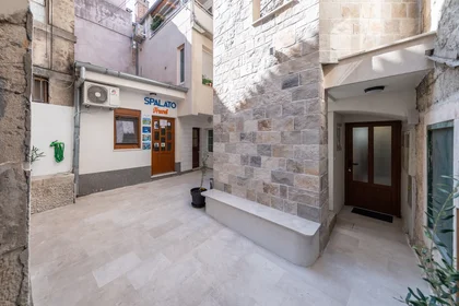 Entire apartment at Križeva ulica 8, image 19 of 20