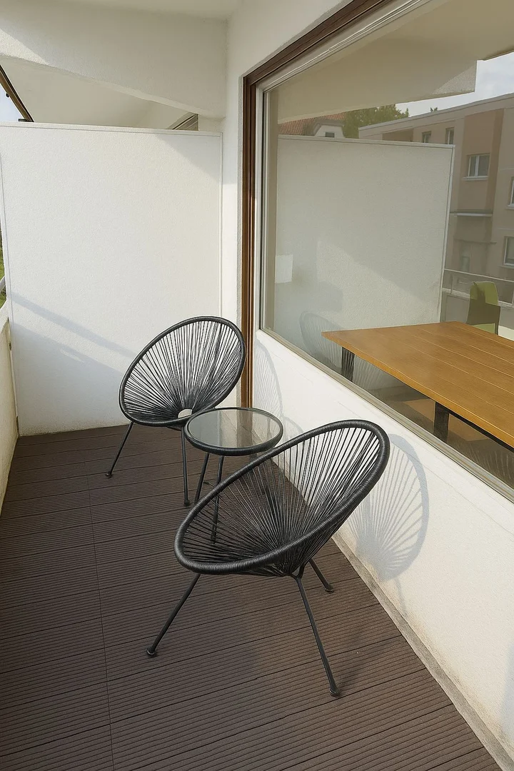 Student-friendly room in  with modern amenities