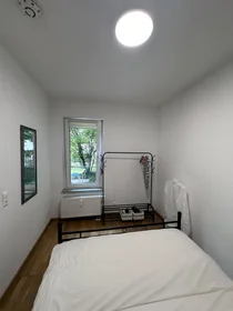 Logement entier à Europa-Allee 77, image 5 de 9