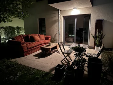 Logement entier à Europa-Allee 77, image 8 de 9