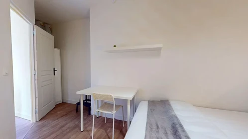 Prywatny pokój Avenue d'Italie, Rangueil-Saouzelong-Pech D.-Pouv., obraz 3 10