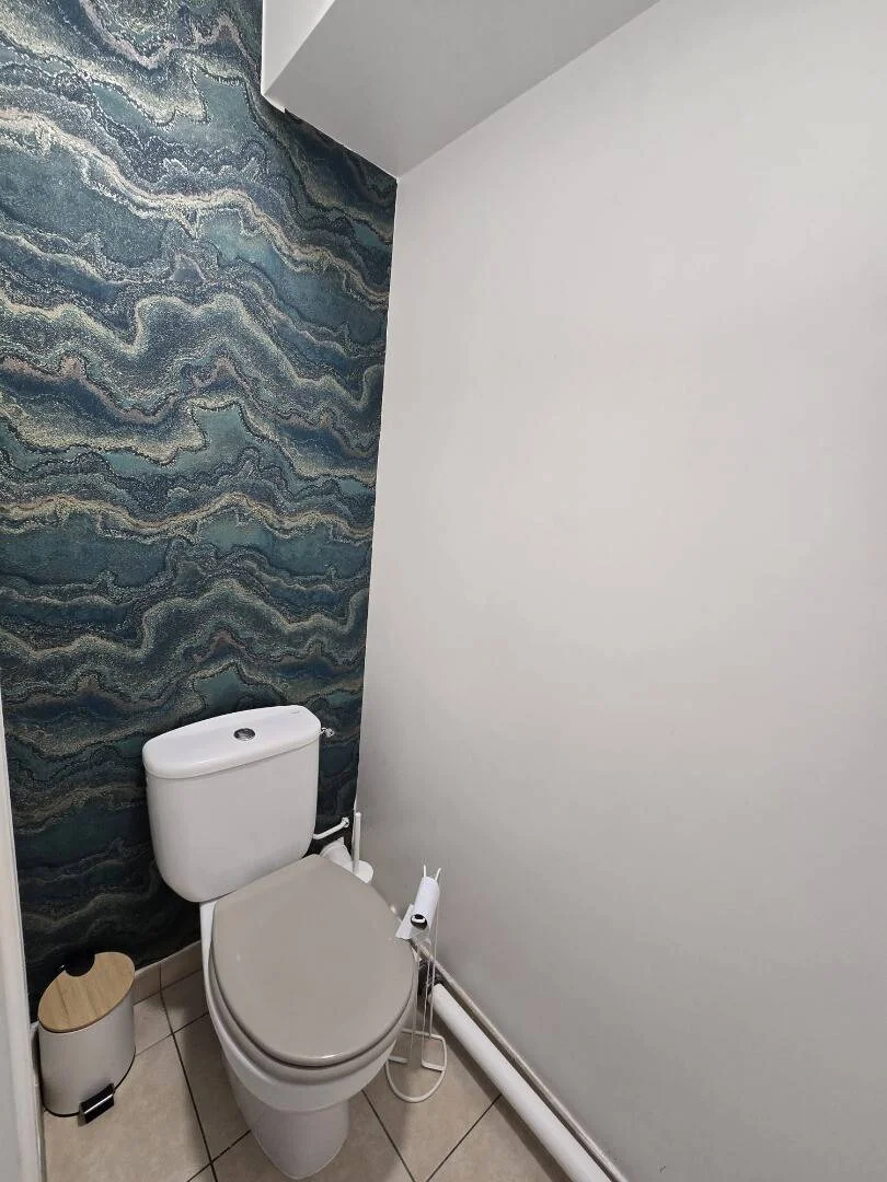 Comfortable and spacious student room in 