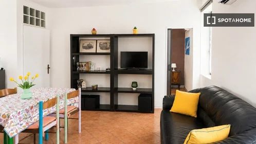 Logement entier à Via Norma Cossetto, image 13 de 16