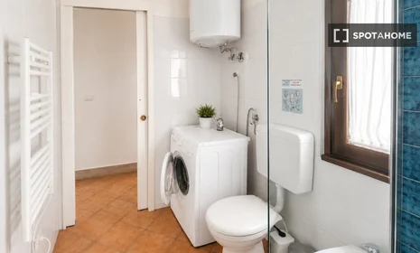Logement entier à Via Norma Cossetto, image 3 de 16