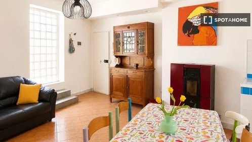 Logement entier à Via Norma Cossetto, image 6 de 16