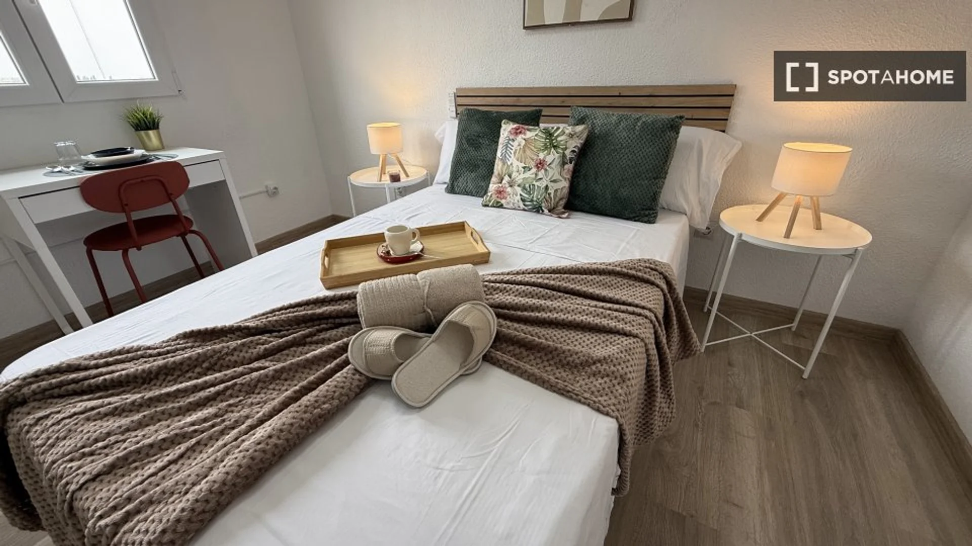 Komfortables und geräumiges Studentenzimmer in 