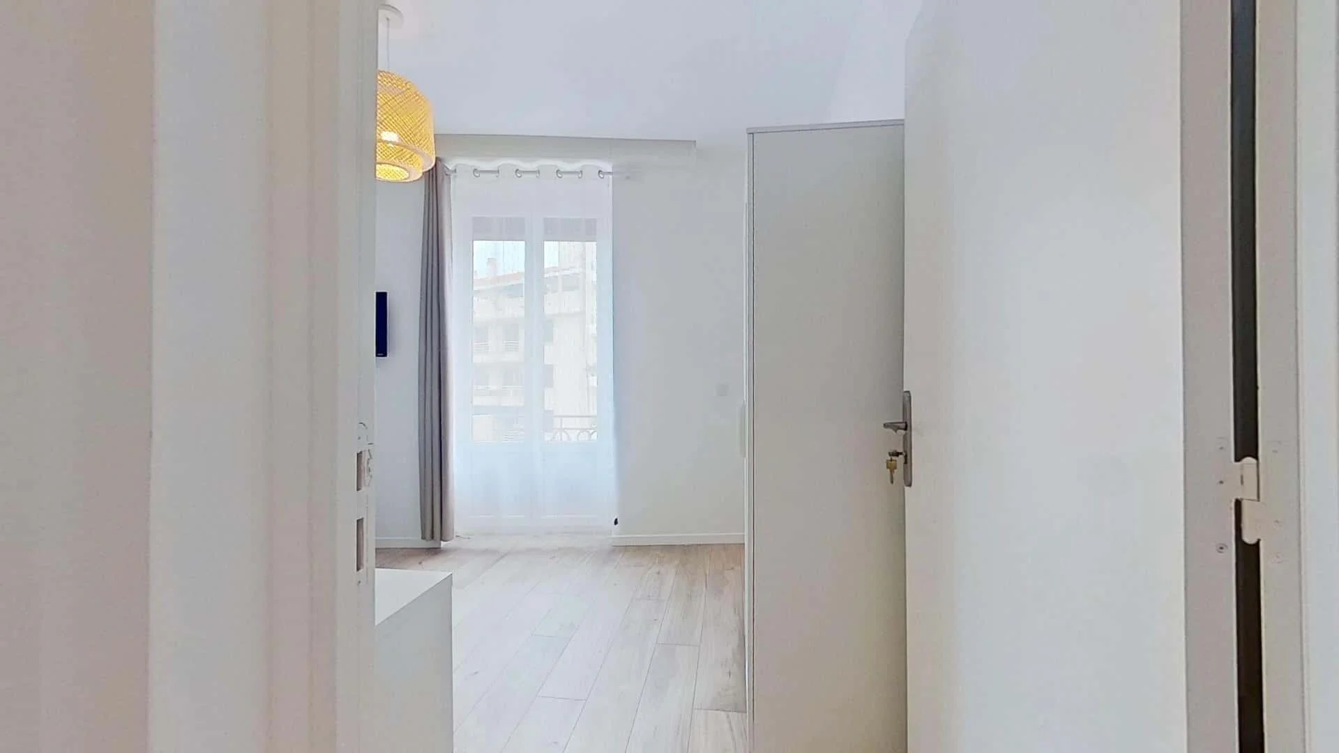 Chambre d'étudiant confortable et spacieuse dans