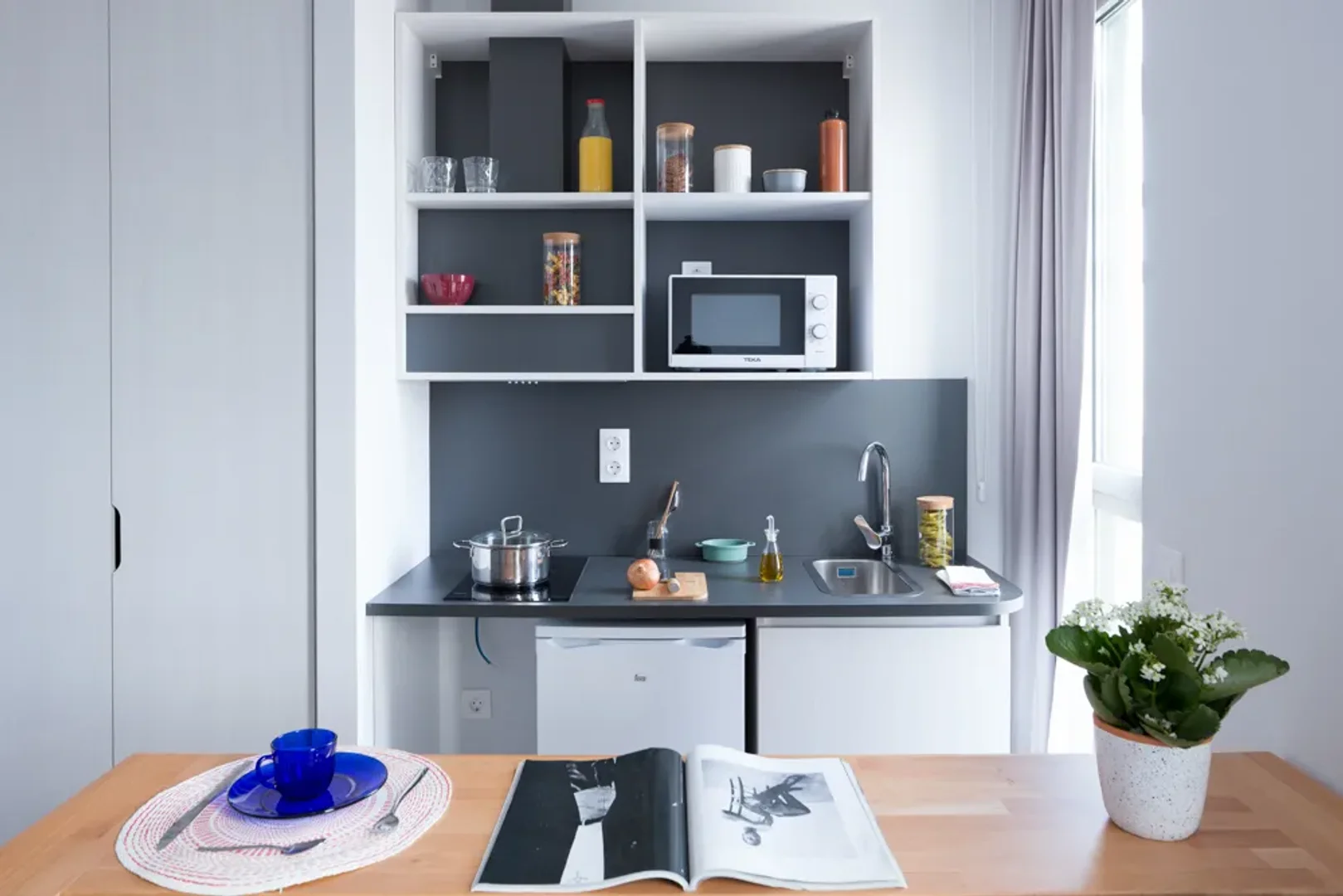 Komfortables und geräumiges Studentenzimmer in 