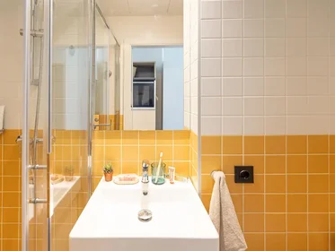 Privatzimmer im Wohnheim in der Pl. de la Marina Española, 1,, bild 7 von 15