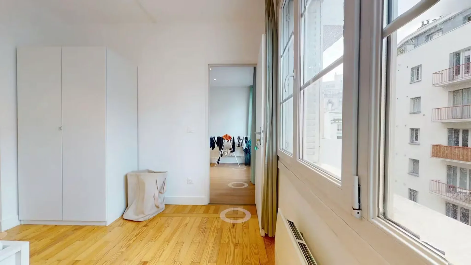 Student-friendly room in  with modern amenities