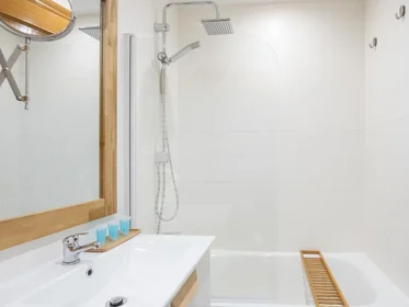 Apartamento inteiro em Cuesta Carmelitas Descalzas 5, imagem 19 de 24