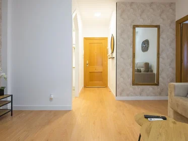 Apartamento inteiro em Cuesta Carmelitas Descalzas 5, imagem 3 de 24