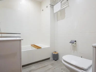 Apartamento inteiro em Cuesta Carmelitas Descalzas 5, imagem 22 de 24