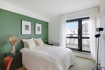 Stanza privata in 9 Rue de l'Abreuvoir, 92400 Courbevoie, France, immagine 2 di 16